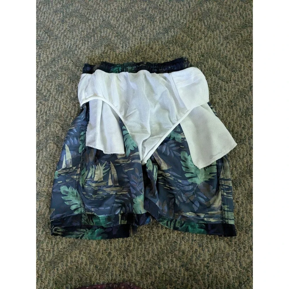 Covington Mens Tropical Sailboat Swim Trunks Navy Blue Palm Mesh Lining Medium
